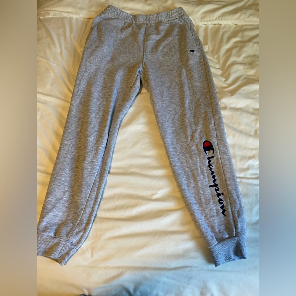 Light grey champion sweatpants